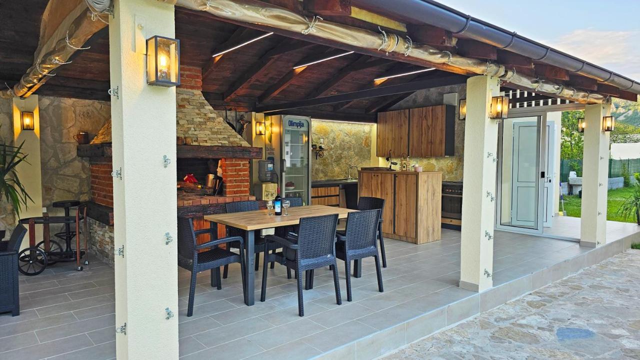 מוסטר Holiday Home Natura With Private Pool מראה חיצוני תמונה